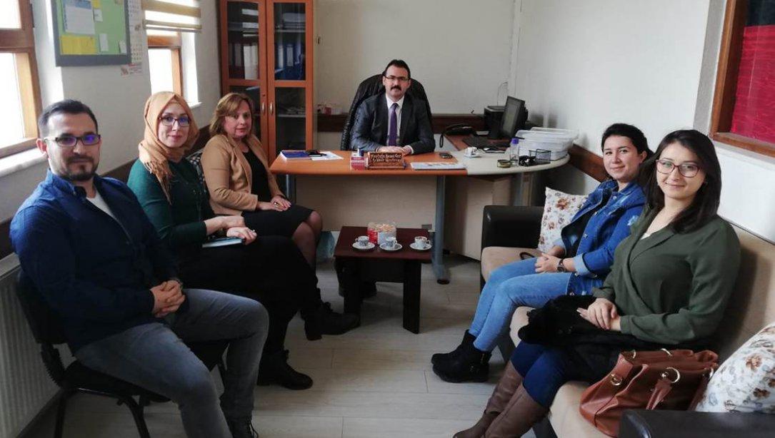 Kaymakamımız Ali Ekber ATEŞ ve İlçe Milli Eğitim Müdürümüz Nuray KABAŞ ilçemizdeki Rehberlik Öğretmenleri ile toplandı.